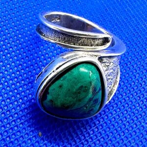 Vintage Native American sterling silver and Azurite Malachite large ring